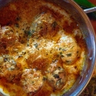 Kache Kofte (Version II) (Chicken Dumplings in a rich spicy gravy)